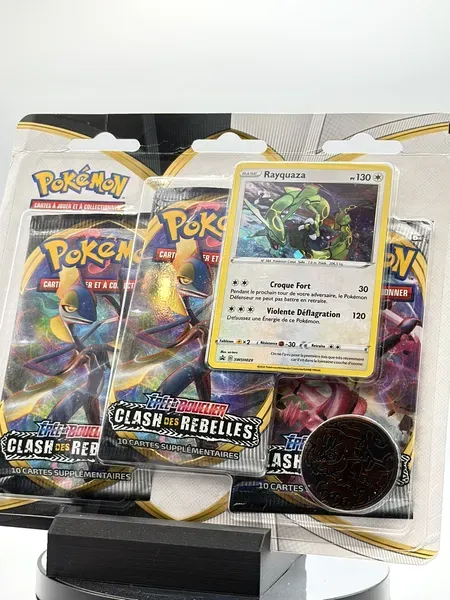 Tripack_Pokémon_EB02 _Clash_des_Rebelles _Rayquaza (6)_resultat.webp