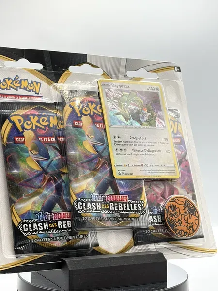 Tripack_Pokémon_EB02 _Clash_des_Rebelles _Rayquaza (89)_resultat.webp