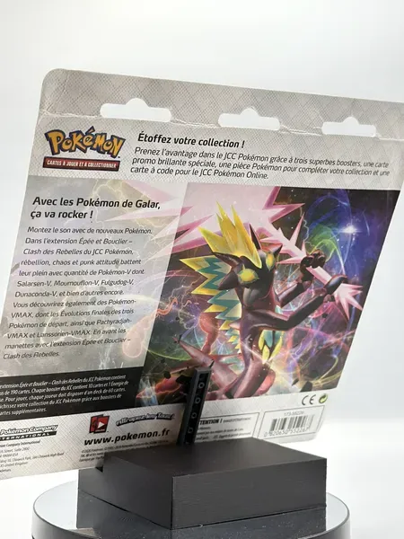 Tripack_Pokémon_EB02 _Clash_des_Rebelles _Rayquaza (40)_resultat.webp