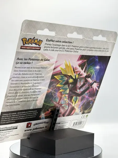 Tripack_Pokémon_EB02 _Clash_des_Rebelles _Rayquaza (38)_resultat.webp